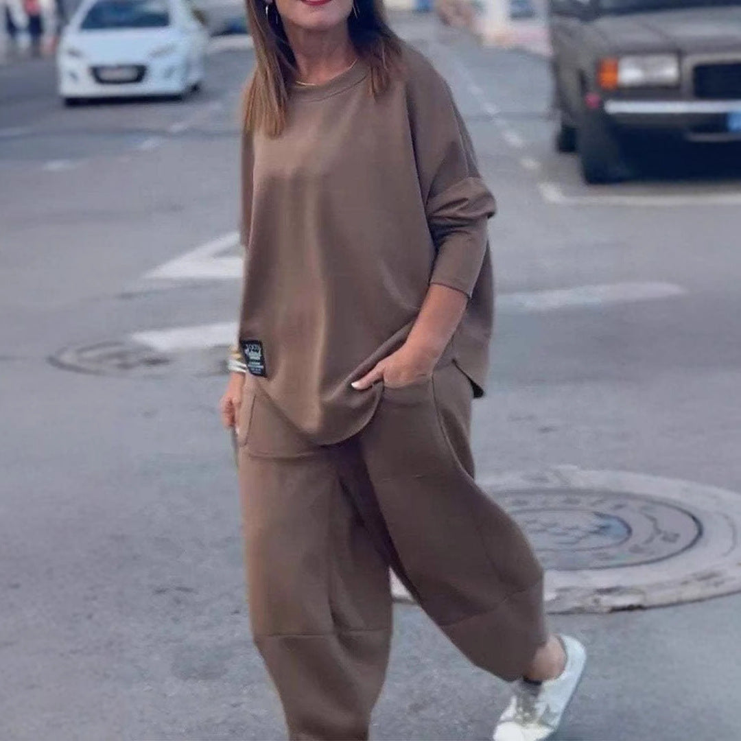 Autumn and winter new casual loose solid color sweater suit