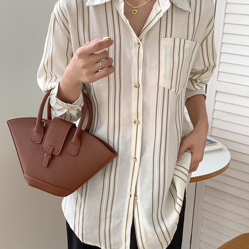 Large Capacity Hundred Korean Retro Fan Handbag Niche Design Personalised Crossbody Bag  Colour White Grey Grey