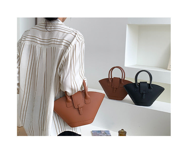 Large Capacity Hundred Korean Retro Fan Handbag Niche Design Personalised Crossbody Bag  Colour White Grey Grey