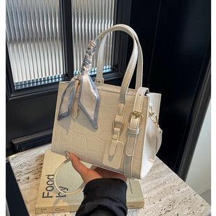 Senior sense of popularity shoulder bag large capacity commuting large bag Tote bag