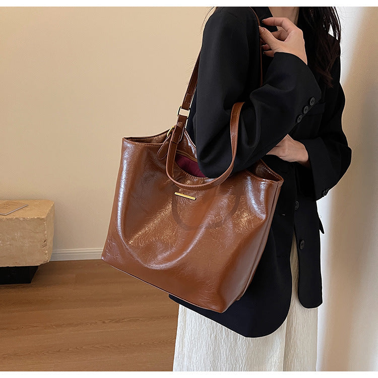 New fashion retro commuter tote bag senior sense handbag shoulder bag